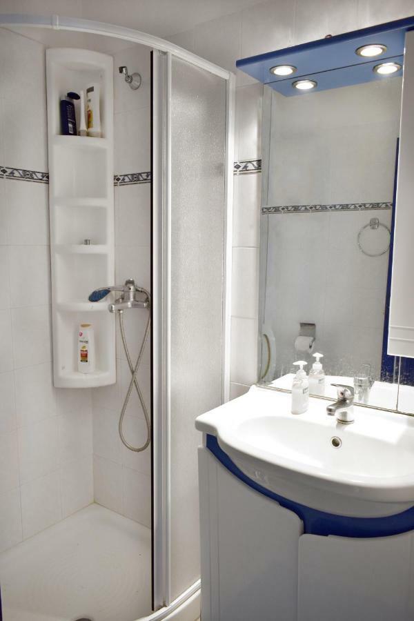 Villa Close To The Beach Ormos Panagias Exterior foto